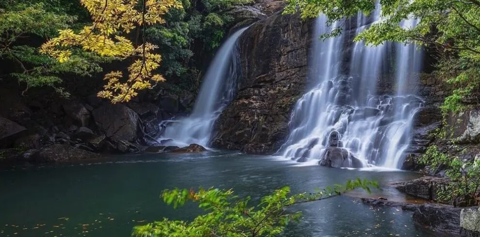 Nature Tours Sri Lanka Knukles waterfalls